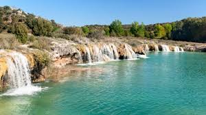 Cascada de la redondilla a la lengua